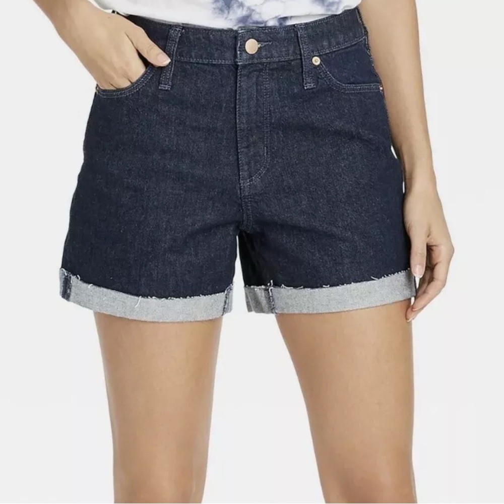 NWT Universal Thread Vintage Midi Denim Shorts Sz 10/30R